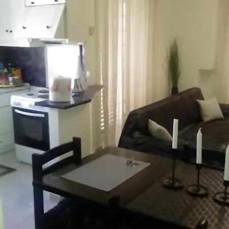 1is μay 7 Stavroupoli
